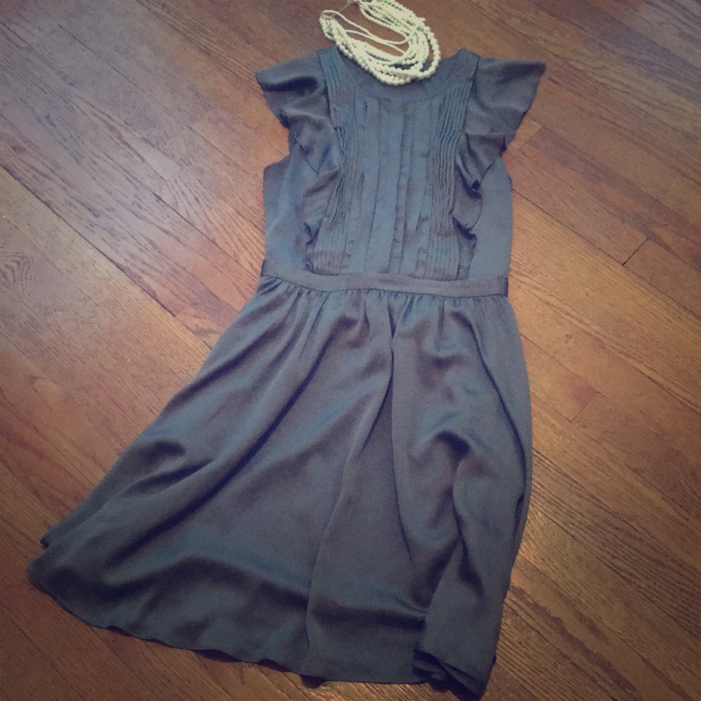 Banana Republic Ruffle Dress